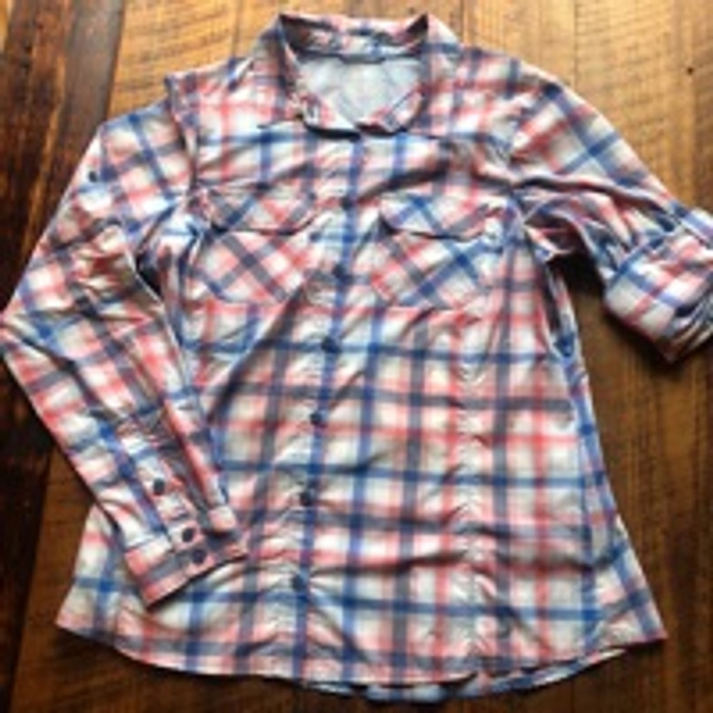Women's Columbia Button-Down Shirt Size M Blue Pink Plaid